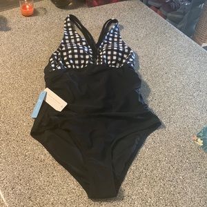NWT CUPSHE Live on the beach CROSS STRAPPY DEEP V NECK padded BATHING SWIMSUIT♥️